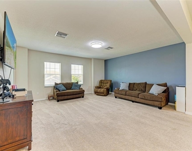 7822 110th Avenue E - Photo Thumbnail 20