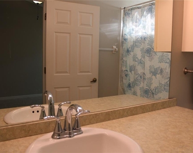 3931 Day Bridge Place - Photo Thumbnail 21
