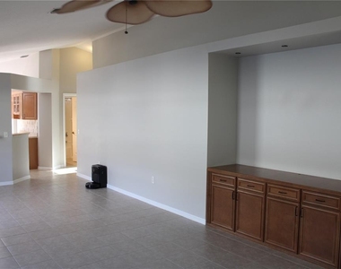 3931 Day Bridge Place - Photo Thumbnail 13