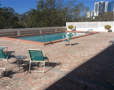 33 S Gulfstream Avenue - Photo Thumbnail 24