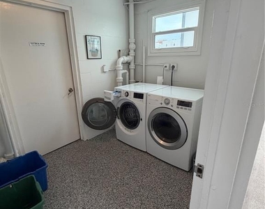 33 S Gulfstream Avenue - Photo Thumbnail 26