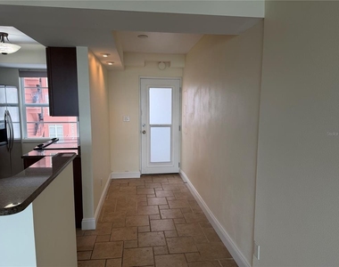 33 S Gulfstream Avenue - Photo Thumbnail 16