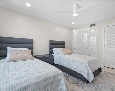 800 Benjamin Franklin Drive - Photo Thumbnail 16