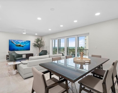 800 Benjamin Franklin Drive - Photo Thumbnail 7