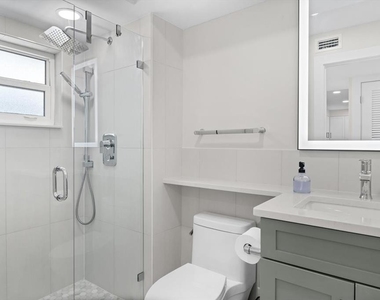 800 Benjamin Franklin Drive - Photo Thumbnail 15