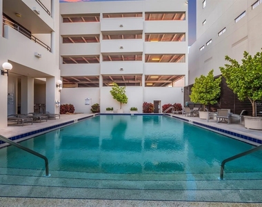 1255 N Gulfstream Avenue - Photo Thumbnail 82