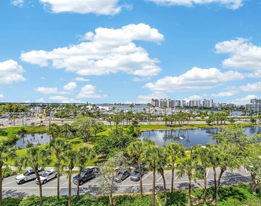 1255 N Gulfstream Avenue - Photo Thumbnail 39