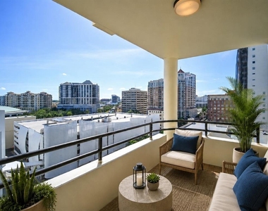 1255 N Gulfstream Avenue - Photo Thumbnail 24