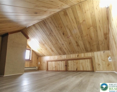 330 Walnut Street - Photo Thumbnail 11