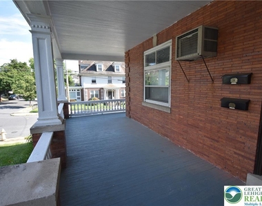 700 Hamilton Street - Photo Thumbnail 1