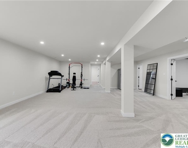 8548 Lafayette Lane - Photo Thumbnail 59