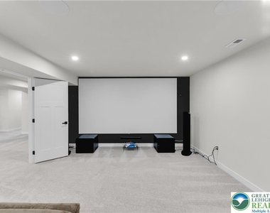 8548 Lafayette Lane - Photo Thumbnail 61