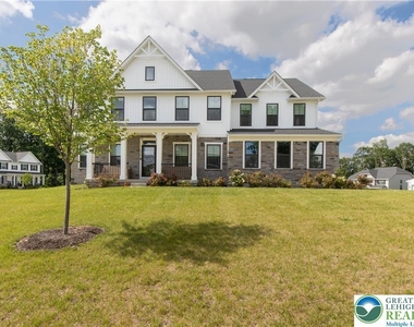 8548 Lafayette Lane - Photo Thumbnail 1