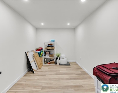 8548 Lafayette Lane - Photo Thumbnail 57