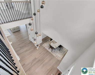 8548 Lafayette Lane - Photo Thumbnail 23