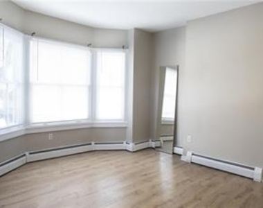 344 Bushkill Street - Photo Thumbnail 6