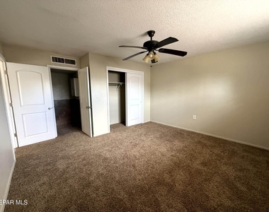 2801 Hawick Road - Photo Thumbnail 20