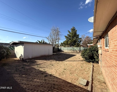 2801 Hawick Road - Photo Thumbnail 31