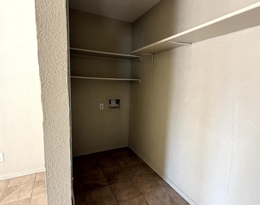 2801 Hawick Road - Photo Thumbnail 26