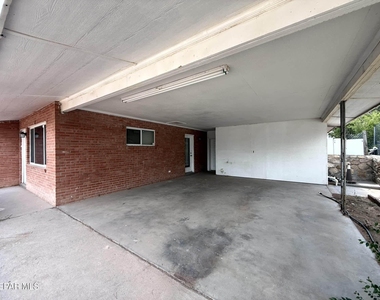2801 Hawick Road - Photo Thumbnail 29