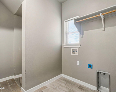 14724 Tierra Fortaleza Avenue - Photo Thumbnail 26