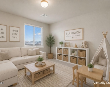 14724 Tierra Fortaleza Avenue - Photo Thumbnail 15
