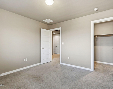 14724 Tierra Fortaleza Avenue - Photo Thumbnail 20