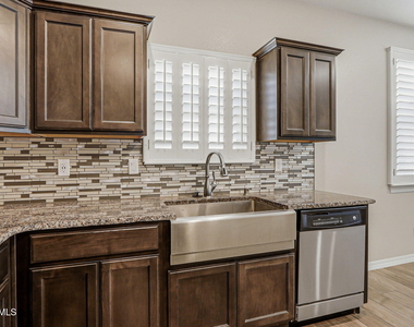 14828 Tierra Coruna Avenue - Photo Thumbnail 11