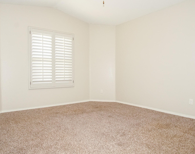 14816 Tierra Haven Avenue - Photo Thumbnail 18