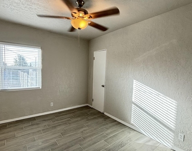 821 Olson Street - Photo Thumbnail 14