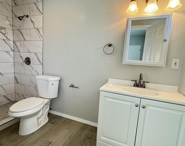 821 Olson Street - Photo Thumbnail 15