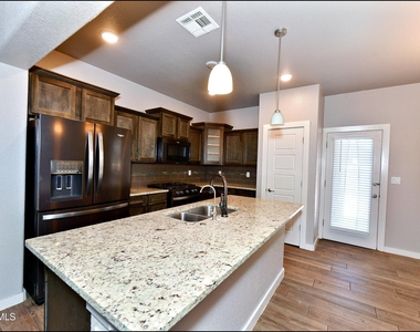 14925 Willie Worsley Avenue - Photo Thumbnail 13