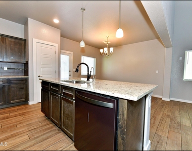 14925 Willie Worsley Avenue - Photo Thumbnail 19