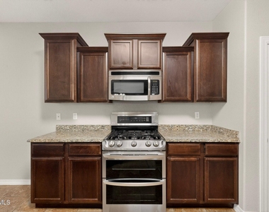 4921 Adrian Campos Street - Photo Thumbnail 15