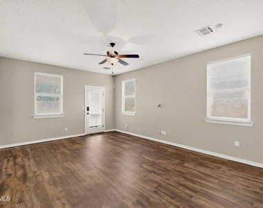 4921 Adrian Campos Street - Photo Thumbnail 9