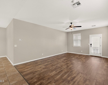 4921 Adrian Campos Street - Photo Thumbnail 8