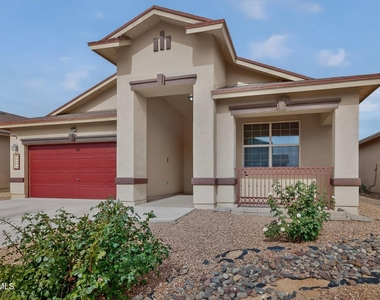 4921 Adrian Campos Street - Photo Thumbnail 4