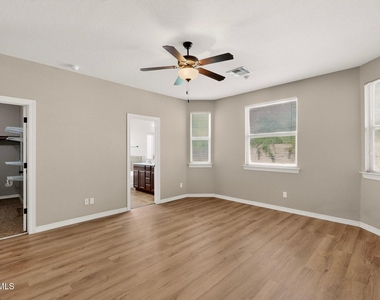 4921 Adrian Campos Street - Photo Thumbnail 20