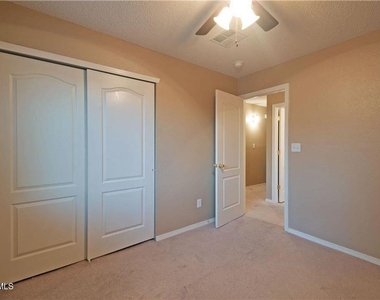 304 Jim Hofher Place - Photo Thumbnail 13