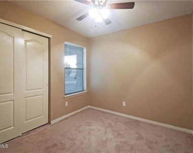 304 Jim Hofher Place - Photo Thumbnail 15