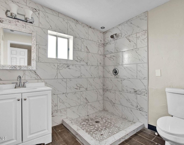 3816 Findley Avenue - Photo Thumbnail 9