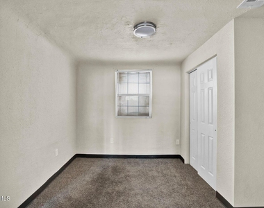 3816 Findley Avenue - Photo Thumbnail 6