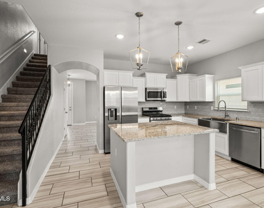 14760-a Sam Garcia Avenue - Photo Thumbnail 12