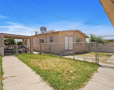 209 N Seville Drive - Photo Thumbnail 1