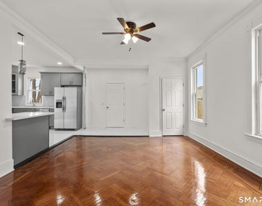 37 Johnson Street - Photo Thumbnail 8