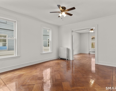 37 Johnson Street - Photo Thumbnail 10