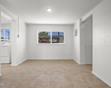 209 N Seville - Photo Thumbnail 16