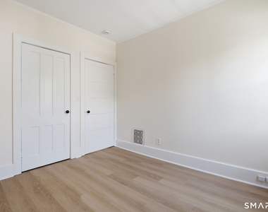 84 Sherwood Place - Photo Thumbnail 16