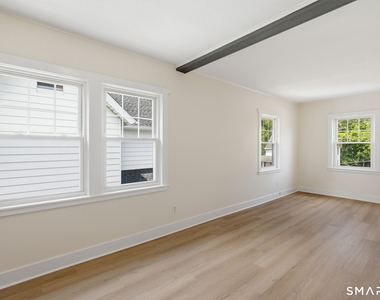 84 Sherwood Place - Photo Thumbnail 12