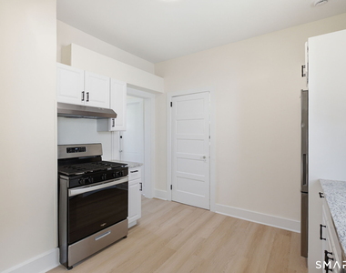 84 Sherwood Place - Photo Thumbnail 10